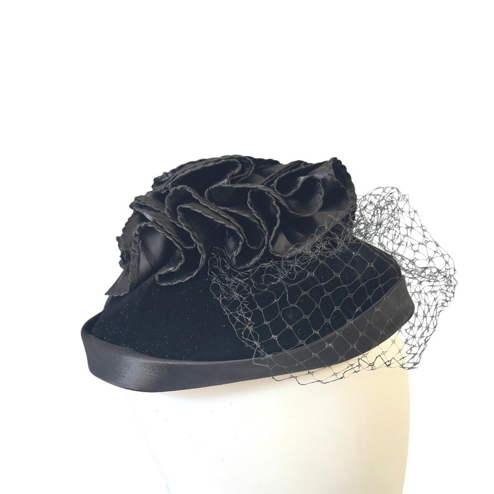 Vintage 50s 60s Black Velvet & Satin Pillbox Hat Ruffled Satin Flower & Veil JS